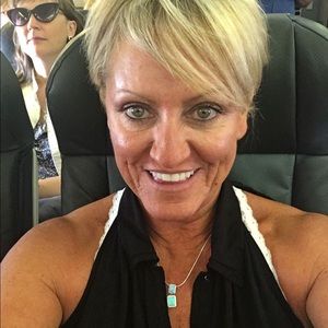 Meet your Posher, Paula